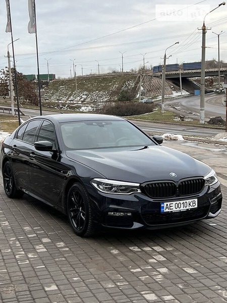 BMW 530 2017  випуску Дніпро з двигуном 3 л дизель седан автомат за 57500 долл. 