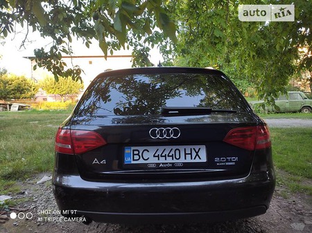 Audi A4 Limousine 2009  випуску Львів з двигуном 2 л дизель універсал автомат за 12000 долл. 