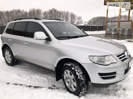 Volkswagen Touareg 2007  випуску Хмельницький з двигуном 3 л дизель позашляховик автомат за 14000 долл. 