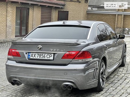BMW 760 2003  випуску Харків з двигуном 6 л бензин седан автомат за 10900 долл. 