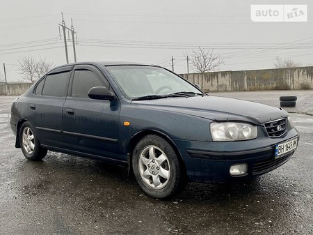 Hyundai Elantra 2002  випуску Одеса з двигуном 1.6 л  седан механіка за 2700 долл. 