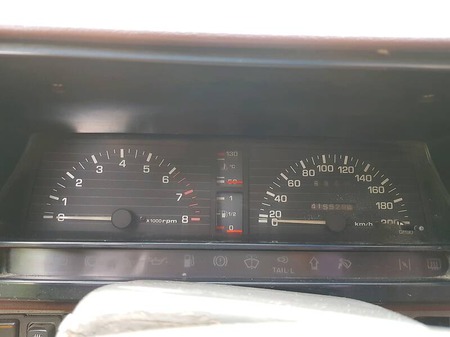 Mazda 626 1985  випуску Миколаїв з двигуном 2 л бензин хэтчбек механіка за 1300 долл. 