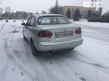 Daewoo Lanos 2005  випуску Миколаїв з двигуном 1.5 л бензин седан механіка за 2650 долл. 