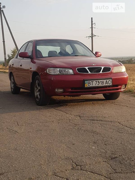 Daewoo Nubira 1998  випуску Херсон з двигуном 1.6 л бензин седан механіка за 2300 долл. 