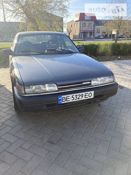 Mazda 626 1991  випуску Миколаїв з двигуном 1.8 л  седан механіка за 2150 долл. 
