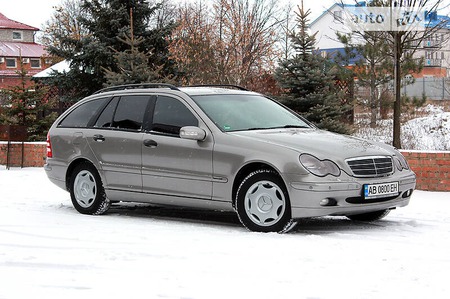 Mercedes-Benz C 180 2003  випуску Вінниця з двигуном 1.8 л  універсал автомат за 6900 долл. 