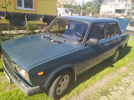 Lada 2107 2005  випуску Львів з двигуном 1.5 л бензин седан механіка за 1650 долл. 