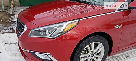 Hyundai Sonata 2017  випуску Запоріжжя з двигуном 2.4 л  седан автомат за 12800 долл. 