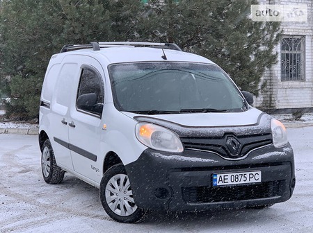 Renault Kangoo 2013  випуску Дніпро з двигуном 1.5 л дизель мінівен механіка за 7650 долл. 