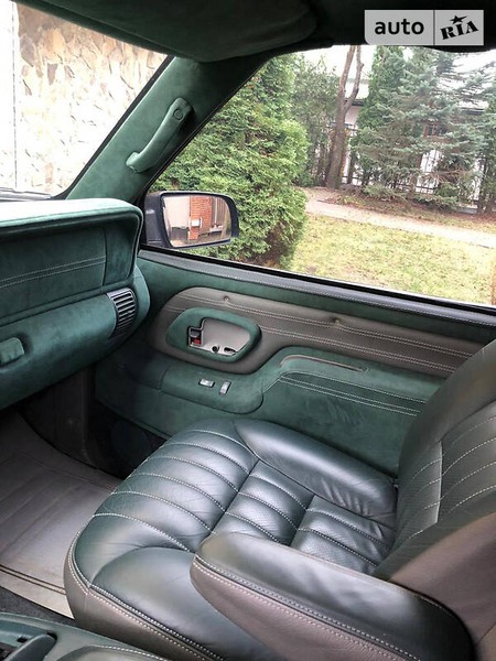 Chevrolet Suburban 1997  випуску Львів з двигуном 7.5 л бензин позашляховик автомат за 18500 долл. 