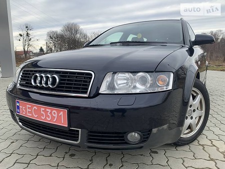 Audi A4 Limousine 2002  випуску Львів з двигуном 0 л бензин універсал механіка за 6299 долл. 