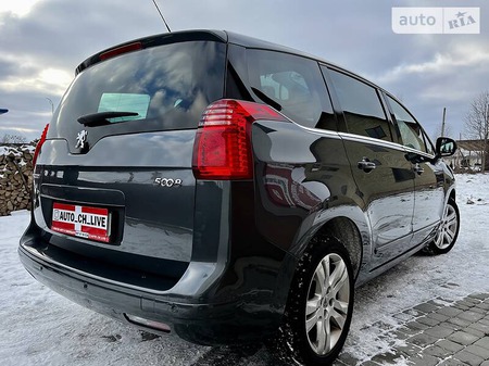 Peugeot 5008 2010  випуску Львів з двигуном 1.6 л бензин мінівен механіка за 8300 долл. 