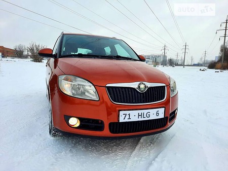 Skoda Fabia 2009  випуску Полтава з двигуном 1.4 л  універсал механіка за 6400 долл. 