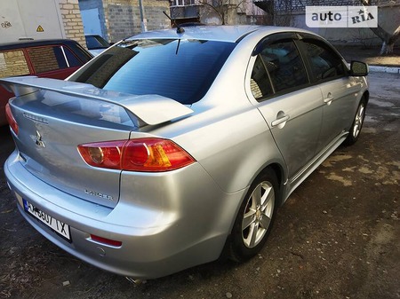 Mitsubishi Lancer 2007  випуску Харків з двигуном 2 л  седан механіка за 8000 долл. 