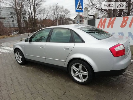 Audi A4 Limousine 2002  випуску Львів з двигуном 2 л бензин седан механіка за 6300 долл. 