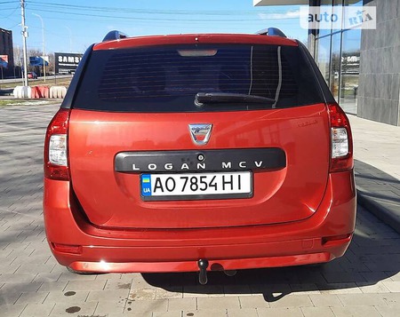 Dacia Logan MCV 2013  випуску Ужгород з двигуном 0 л  універсал механіка за 6450 долл. 