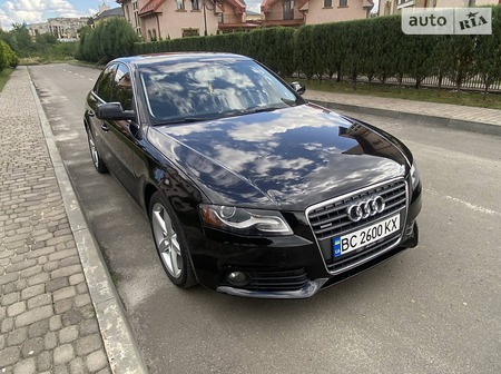 Audi A4 Limousine 2011  випуску Львів з двигуном 2 л бензин седан автомат за 12500 долл. 