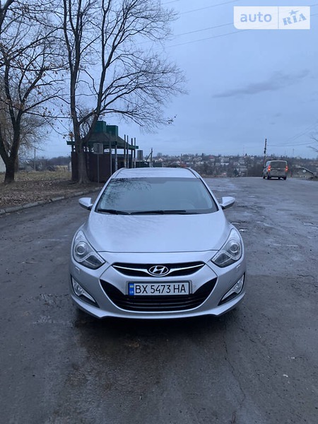 Hyundai i40 2013  випуску Івано-Франківськ з двигуном 1.7 л дизель універсал механіка за 9900 долл. 