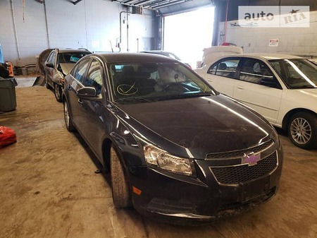 Chevrolet Cruze 2014  випуску Харків з двигуном 0 л бензин седан автомат за 3200 долл. 