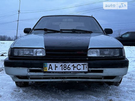 Mazda 626 1989  випуску Ужгород з двигуном 2 л дизель седан механіка за 1150 долл. 