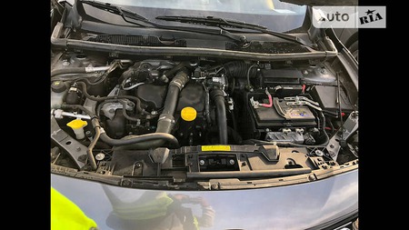 Renault Fluence 2016  випуску Черкаси з двигуном 1.5 л дизель седан автомат за 10900 долл. 