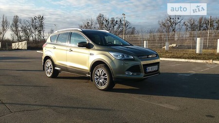 Ford Kuga 2013  випуску Київ з двигуном 1.6 л бензин позашляховик автомат за 14200 долл. 