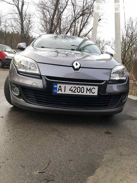 Renault Megane 2012  випуску Київ з двигуном 1.5 л дизель універсал механіка за 8199 долл. 