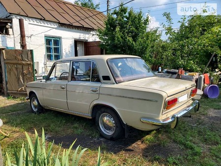 Lada 2103 1978  випуску Київ з двигуном 1.5 л бензин седан механіка за 2700 долл. 