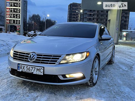 Volkswagen CC 2012  випуску Донецьк з двигуном 2 л бензин седан автомат за 10700 долл. 