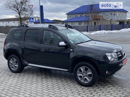 Dacia Duster 2014  випуску Луцьк з двигуном 1.5 л дизель позашляховик механіка за 11350 долл. 