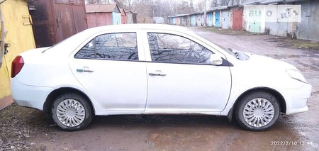 Geely MK 2008  випуску Дніпро з двигуном 1.6 л  седан  за 3800 долл. 