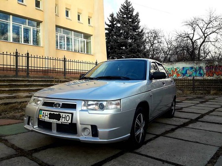 Богдан 2110 2011  випуску Донецьк з двигуном 1.6 л бензин седан механіка за 5000 долл. 