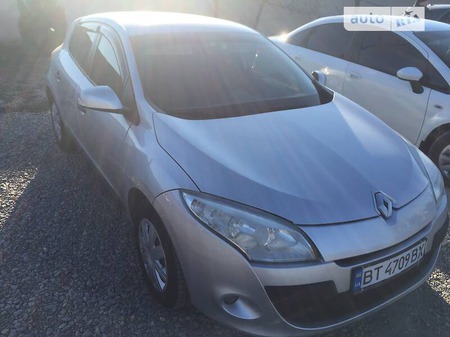 Renault Megane 2011  випуску Херсон з двигуном 1.5 л дизель хэтчбек механіка за 7300 долл. 