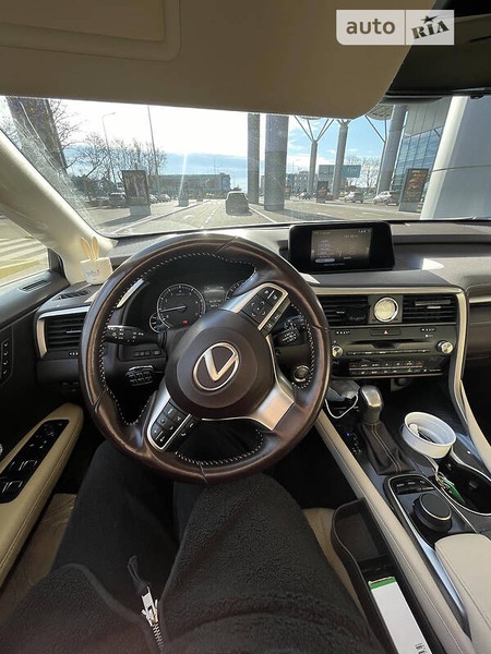 Lexus RX 200t 2018  випуску Одеса з двигуном 2 л бензин позашляховик автомат за 43500 долл. 