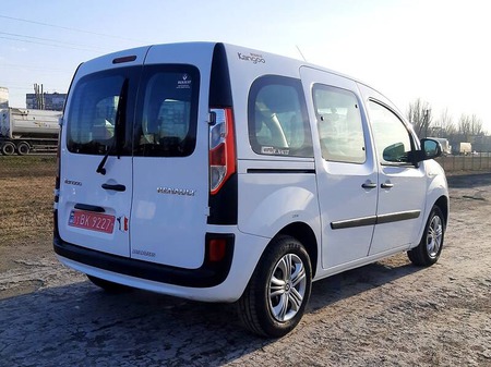 Renault Kangoo 2013  випуску Дніпро з двигуном 0 л дизель мінівен механіка за 8700 долл. 