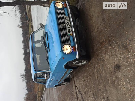 Lada 2103 1984  випуску Дніпро з двигуном 1.2 л  седан механіка за 1250 долл. 