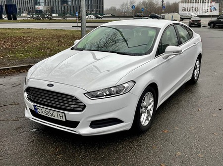 Ford Fusion 2015  выпуска Киев с двигателем 2.5 л бензин седан автомат за 10600 долл. 
