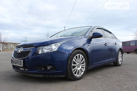 Chevrolet Cruze 2012  випуску Одеса з двигуном 1.4 л  седан механіка за 7200 долл. 