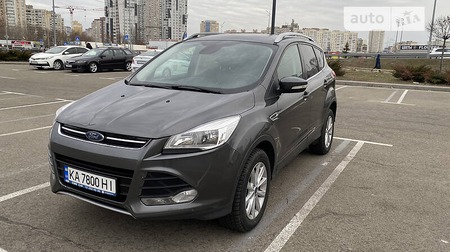 Ford Kuga 2016  випуску Київ з двигуном 2 л дизель позашляховик автомат за 16200 долл. 