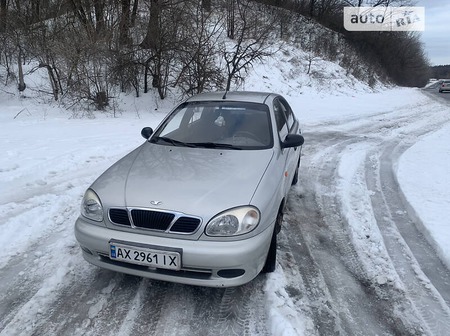 Daewoo Sens 2005  випуску Харків з двигуном 1.3 л бензин седан механіка за 2900 долл. 