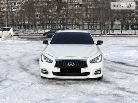 Infiniti Q50 2014  випуску Київ з двигуном 3.7 л бензин седан автомат за 16499 долл. 