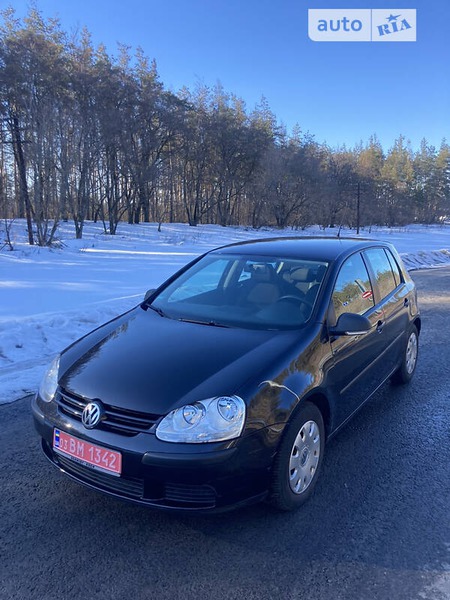 Volkswagen Golf 2006  випуску Луганськ з двигуном 1.6 л бензин хэтчбек механіка за 7000 долл. 