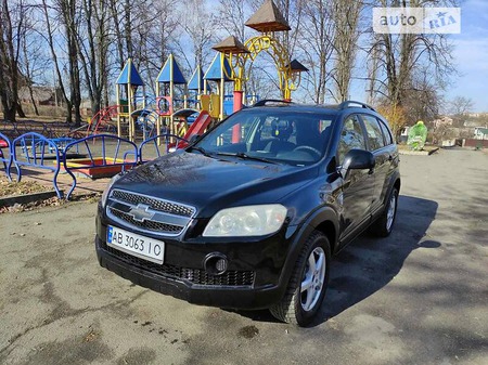 Chevrolet Captiva 2007  випуску Вінниця з двигуном 2.4 л бензин позашляховик механіка за 9000 долл. 