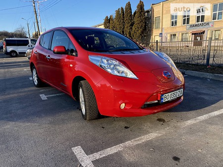 Nissan Leaf 2015  випуску Вінниця з двигуном 0 л електро хэтчбек автомат за 11500 долл. 