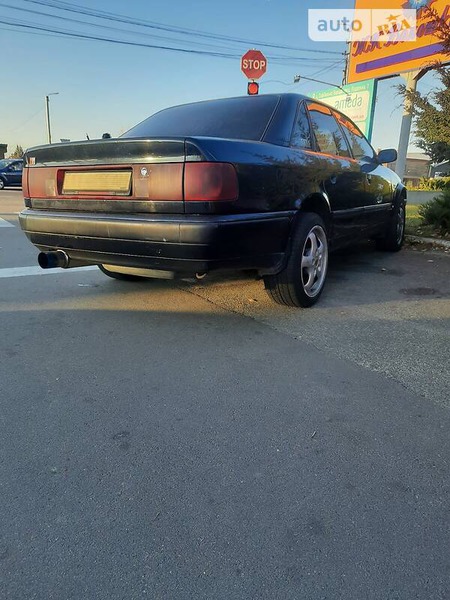 Audi S4 Saloon 1994  випуску Київ з двигуном 2.2 л бензин седан механіка за 6500 долл. 