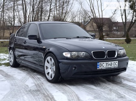 BMW 330 2001  випуску Львів з двигуном 2.9 л дизель седан механіка за 6200 долл. 