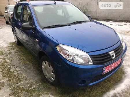 Dacia Sandero 2008  випуску Луцьк з двигуном 1.4 л бензин хэтчбек механіка за 5200 долл. 