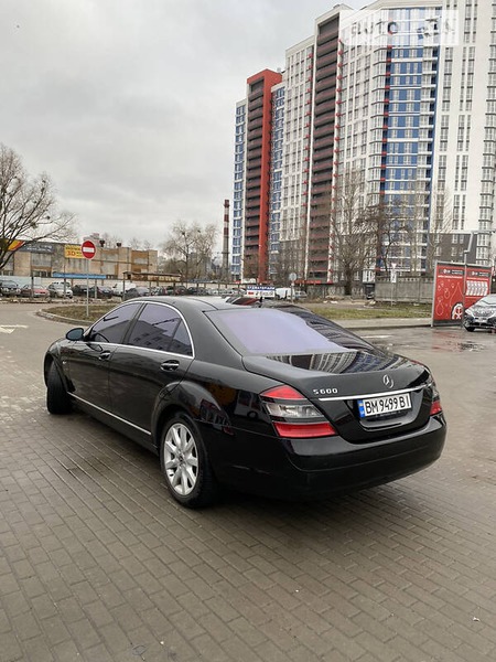 Mercedes-Benz S 600 2006  випуску Київ з двигуном 5.5 л бензин седан автомат за 11600 долл. 