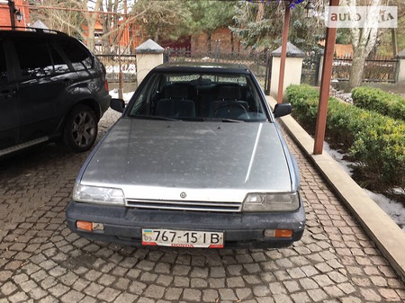 Honda Accord 1988  випуску Дніпро з двигуном 2 л бензин седан механіка за 1300 долл. 