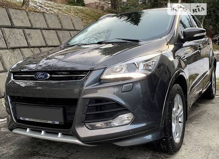 Ford Kuga 2016  випуску Львів з двигуном 2 л дизель позашляховик автомат за 16300 долл. 